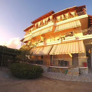 Apartahotel Rexhos Himarë