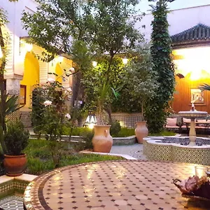 riad-jaouhara.hotelfesmorocco.com/