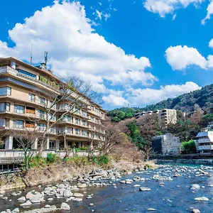传统日式旅馆 箱根河鹿庄酒店 ****